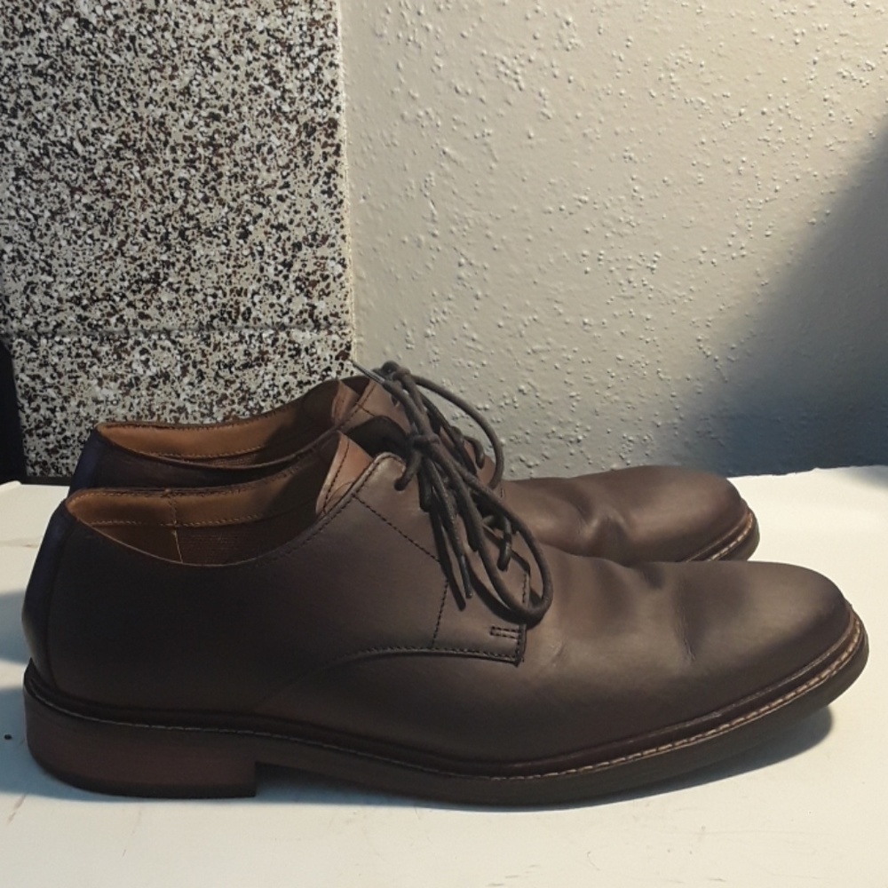 COLE HAAN men's shoes US size 10.5